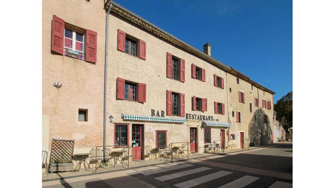 Vente local commercial 159m² à Aurel