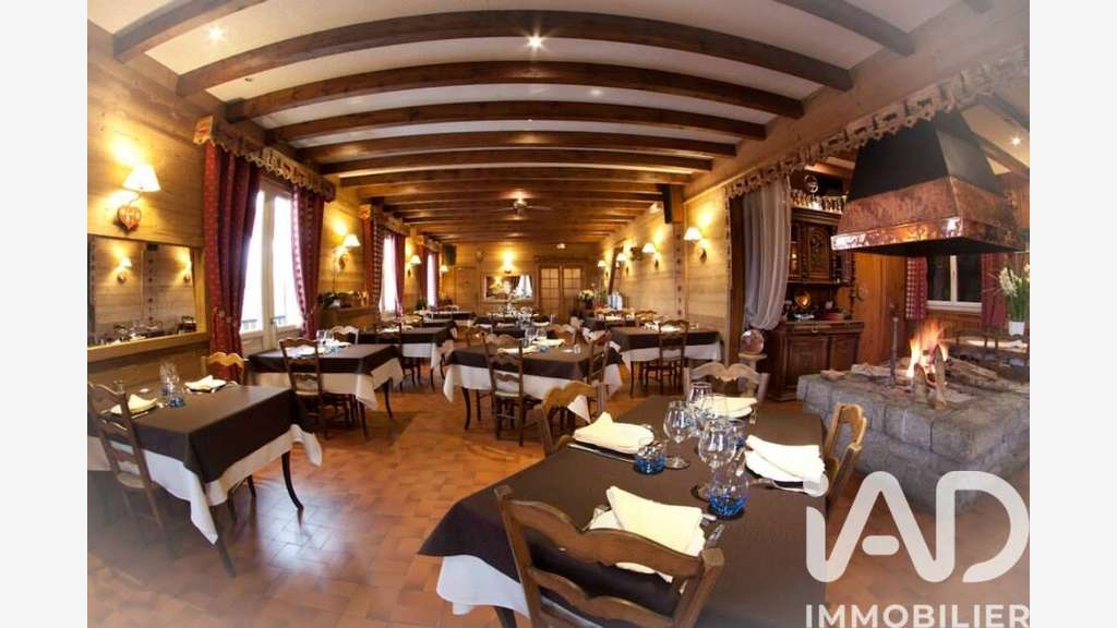 AV hôtel-restaurant *** 1200m² Bagnères-de-Luchon
