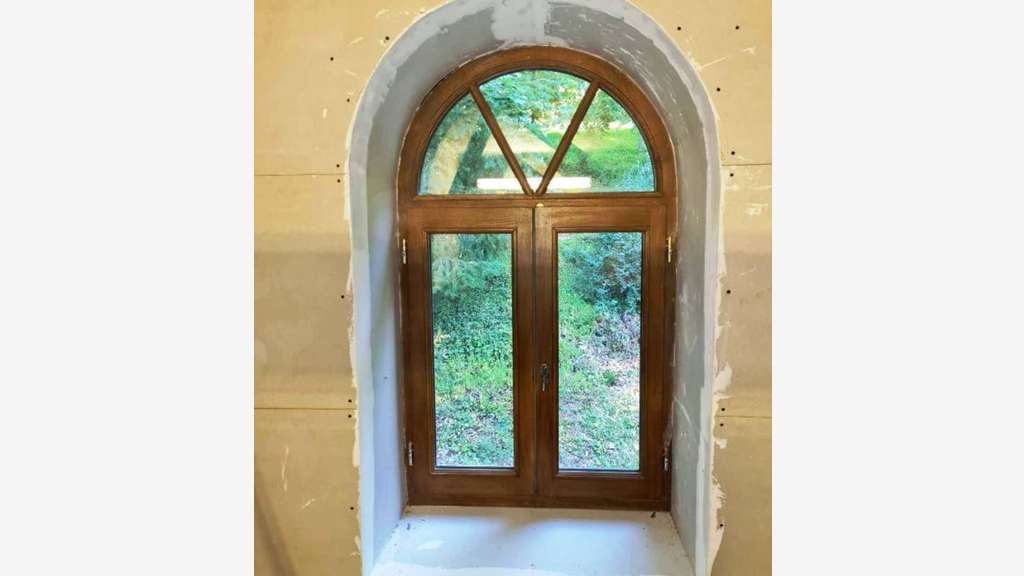 A vendre entreprise de menuiserie de renom Beaune