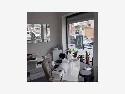 A vendre murs et FDC esthétique à Beausoleil 