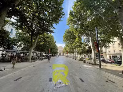 Vente FDC prêt à porter centre piéton de Béziers