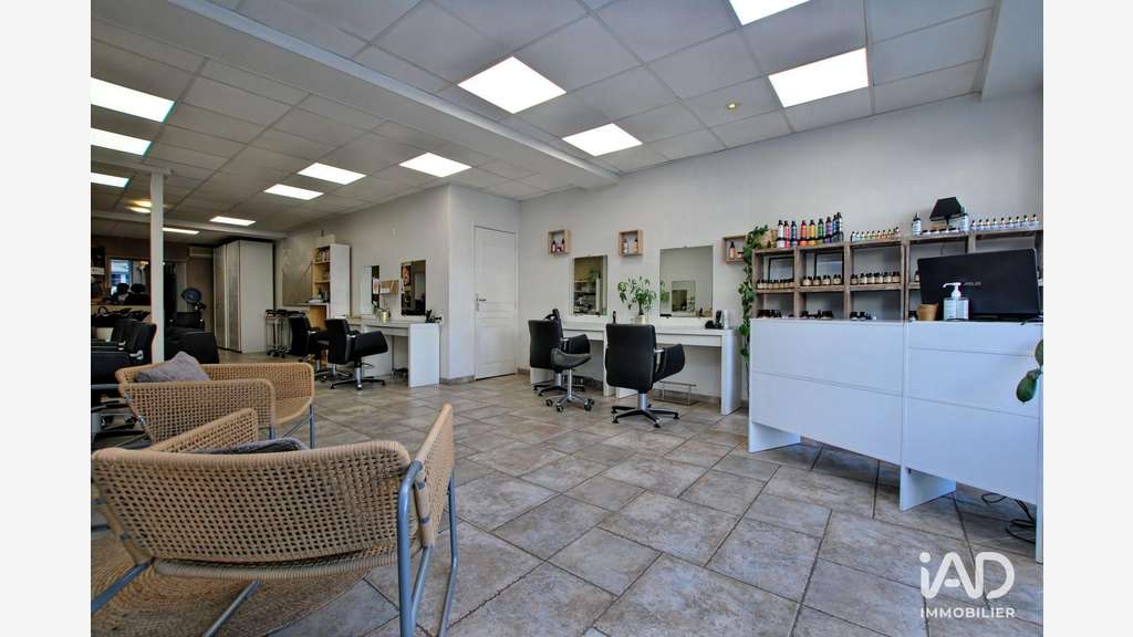 Vente salon de coiffure clé en main à Briare