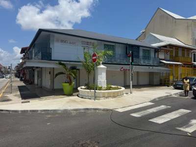 Vente FDC prêt à porter Carioca à Cayenne centre