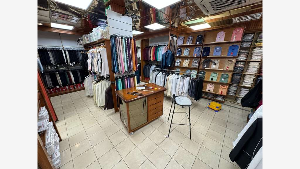 Vente FDC prêt à porter Carioca à Cayenne centre