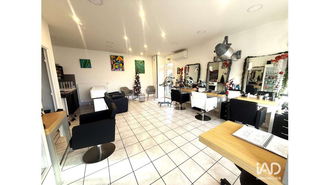 AV salon de coiffure à Chartres Rue des Comtesses