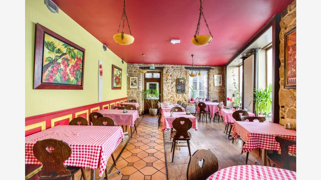 Vente murs et fonds restaurant + 3 apparts Colmar