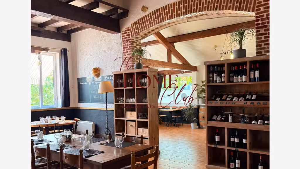 Vente bar restaurant avec espace guinguette Diusse