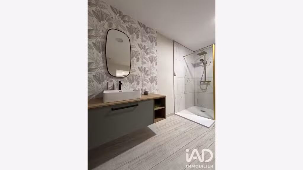 Vente FDC Agencement intérieur à Doué-en-Anjou