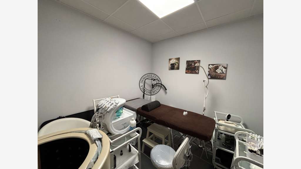 A vendre salon d'esthétique de 90m² à Echirolles