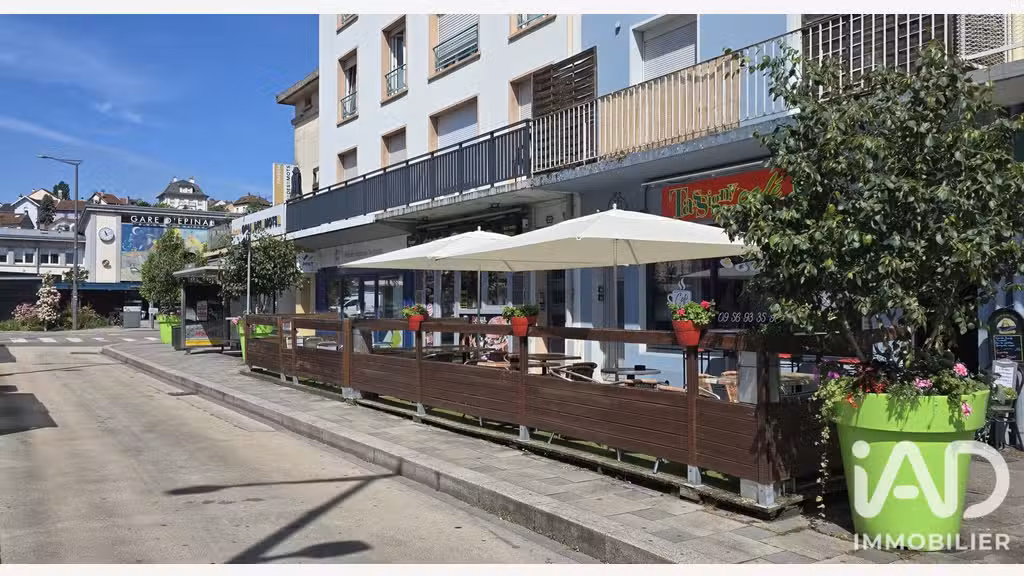Vente bar café de 75m² à Tassigny rue passante