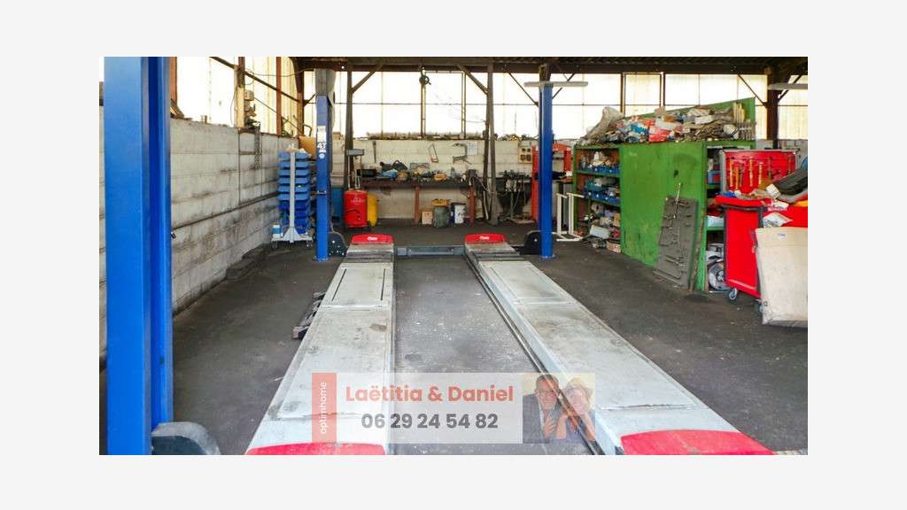 Garage de 650m² à vendre proche d' Evreux (27)