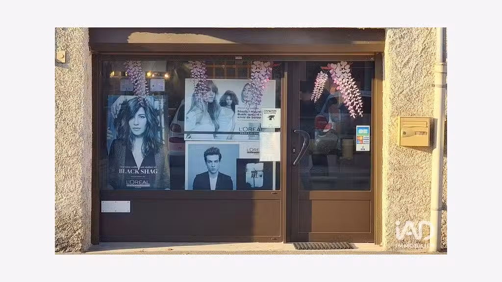 Vente salon de coiffure de 22m² à Faverney centre