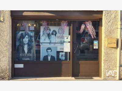 Vente salon de coiffure de 22m² à Faverney centre