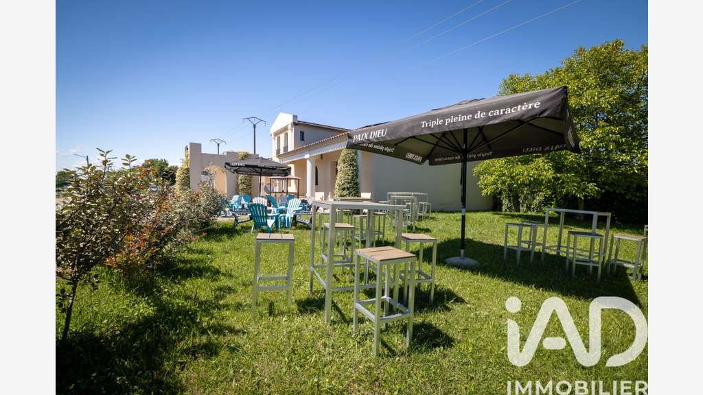 Vente bar à bières & vins d'ambiance à Grillon