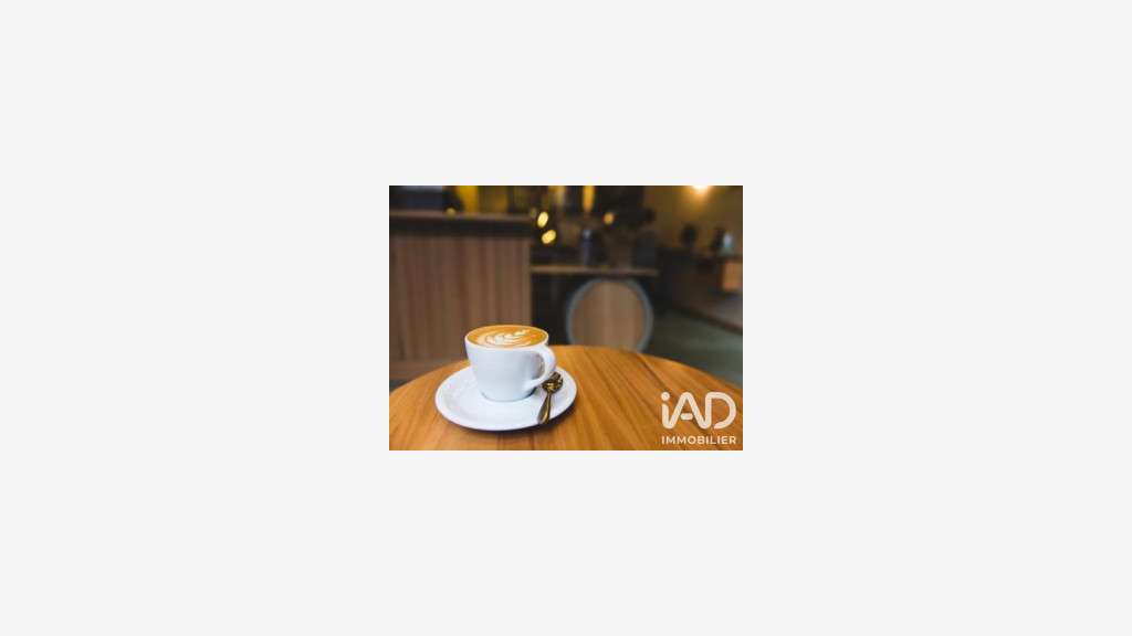 Cède bar Lic IV 35 places en centre-ville Guipry 