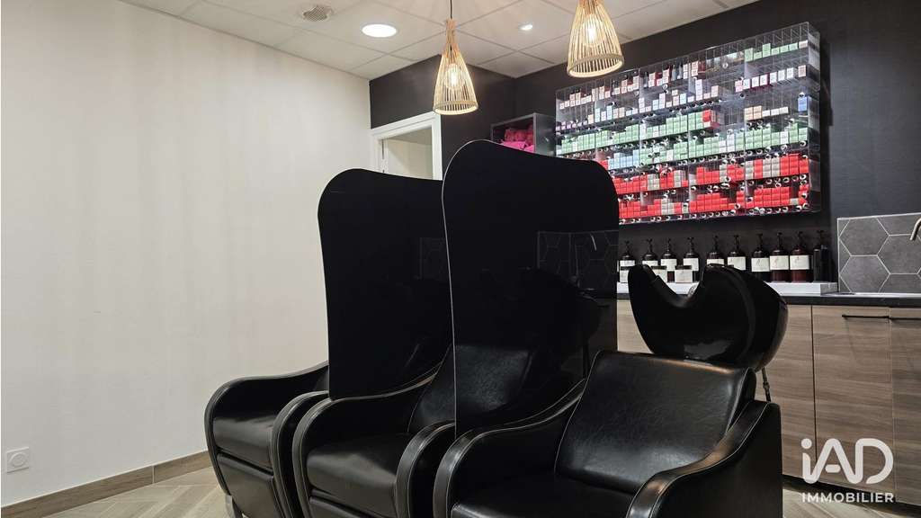 Vente salon de coiffure à Heudebouville
