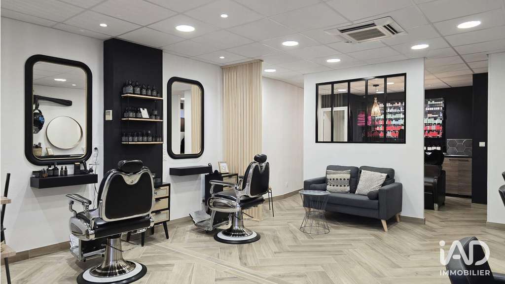 Vente salon de coiffure à Heudebouville