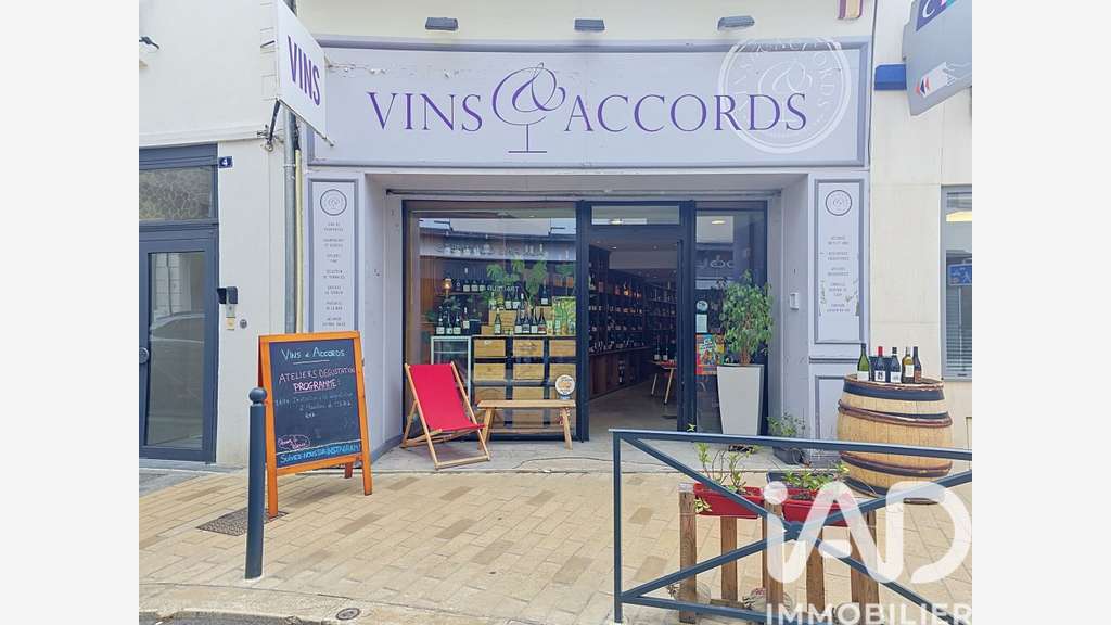 Vente cave à vins indépendante à Houilles centre