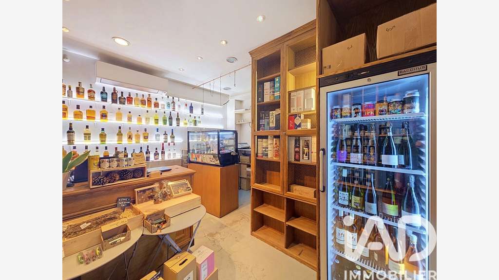 Vente cave à vins indépendante à Houilles centre
