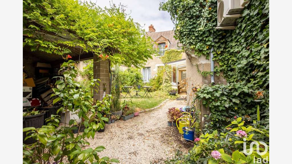 Vente fonds de commerce fleuriste à Ingré