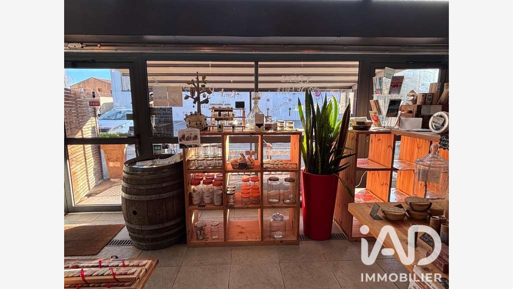 Cession fonds de commerce 98m² La Moutonne