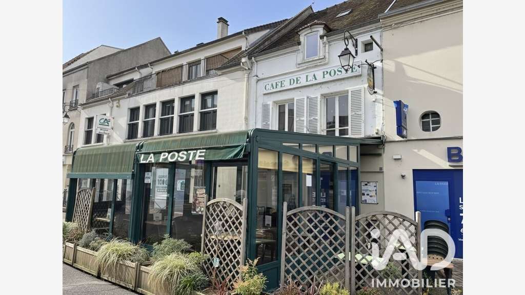 Cède bar jeux terrasse logement à La Ferté-Gaucher