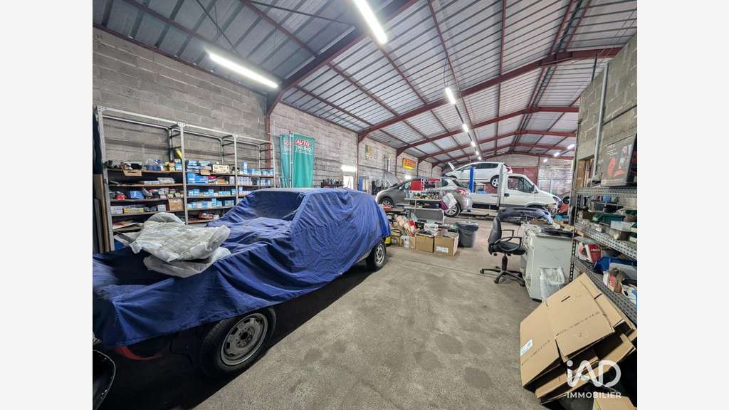 Vente garage automobile à La Ville-Aux-Clercs