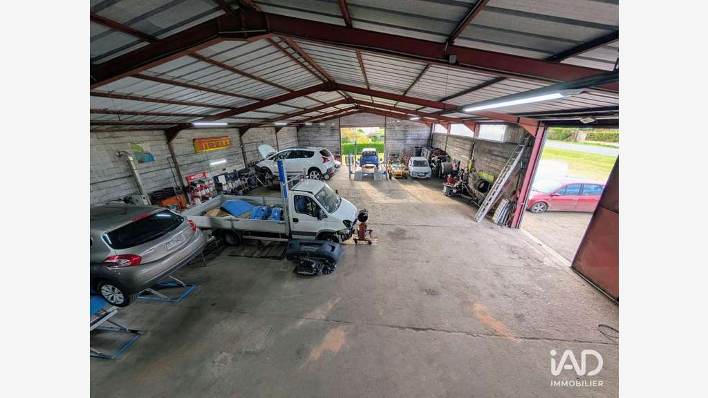 Vente garage automobile à La Ville-Aux-Clercs