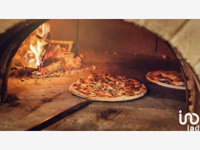 Vente murs et fonds pizzeria à Le Brusc