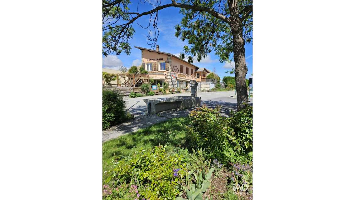 Vente murs + fonds restaurant à Le Sauze-du-Lac