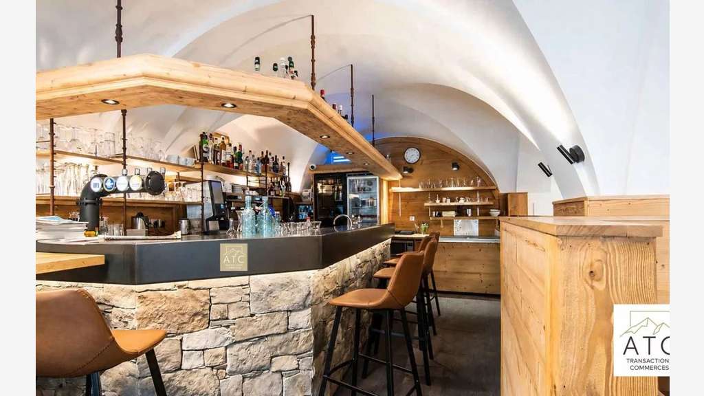 AV bar restaurant Lic IV 3 Vallées Les Belleville