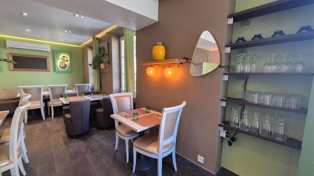 Vente restaurant de 50m² clé en main à Limours