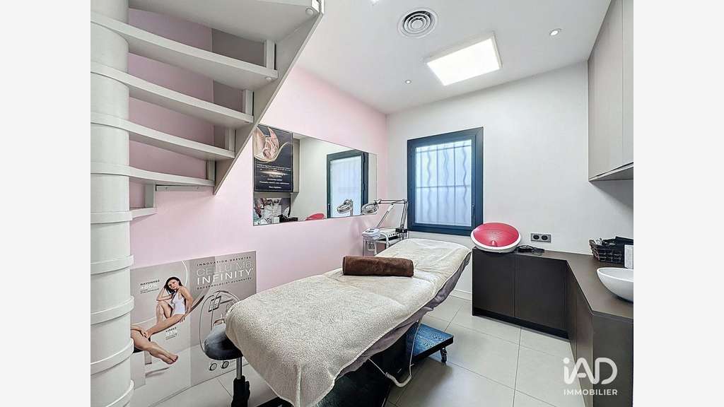 AV institut de beauté clé en main à Marcy-l'Étoile