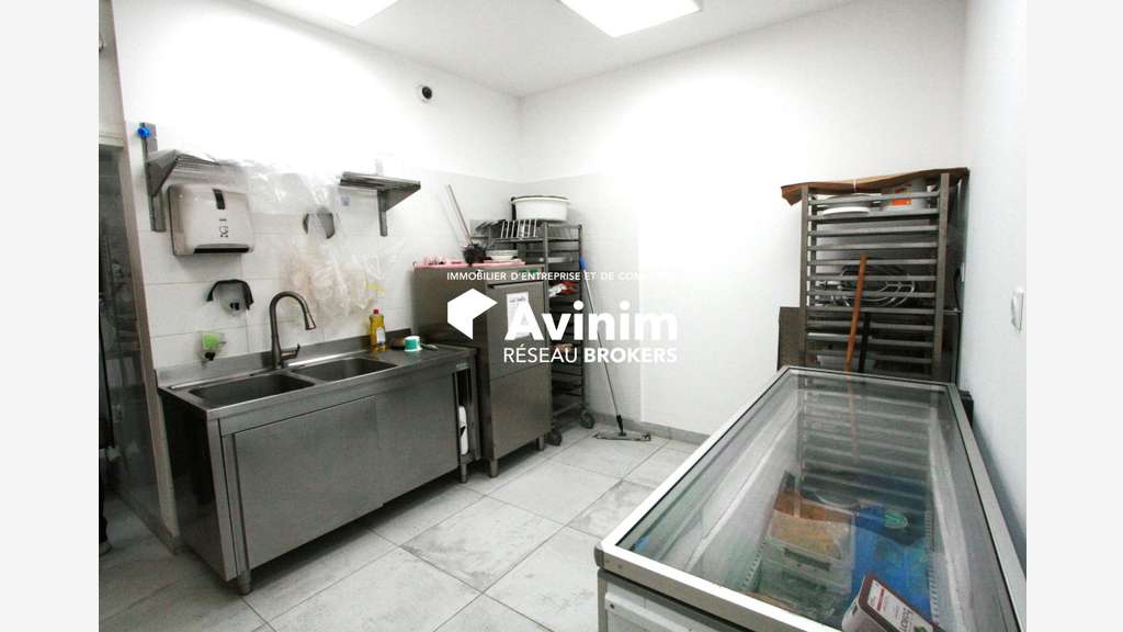 A vendre boulangerie pâtisserie d'exception 13012