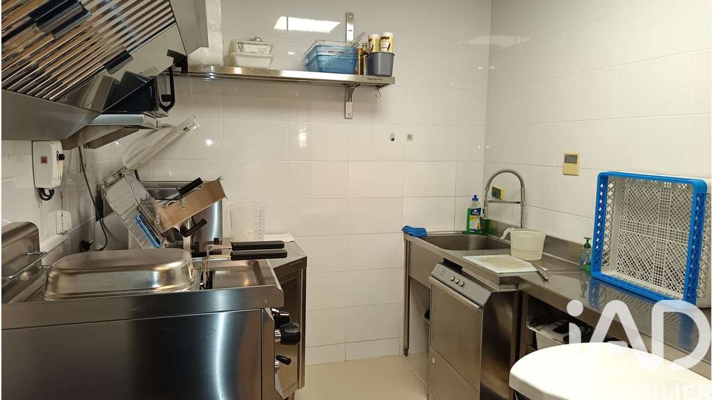Vente pizzeria clé en main sur l’Esplanade de Mèze