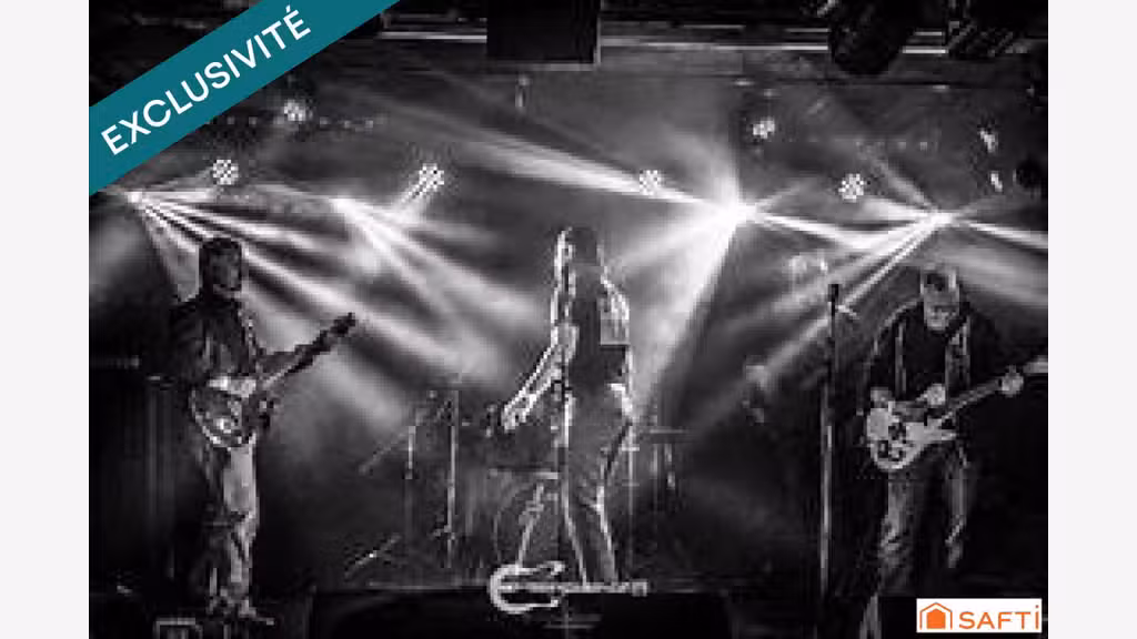 AV Murs + fonds concerts licence IV Bas-Montreuil
