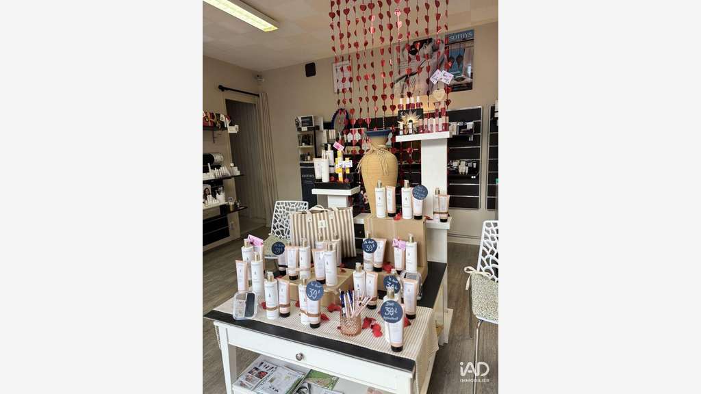 Vente institut de beauté à Mussidan
