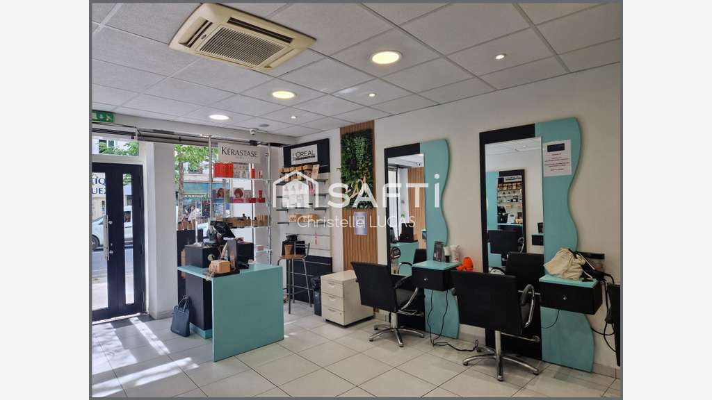 Cède salon de coiffure de 73m² à Paris 75010