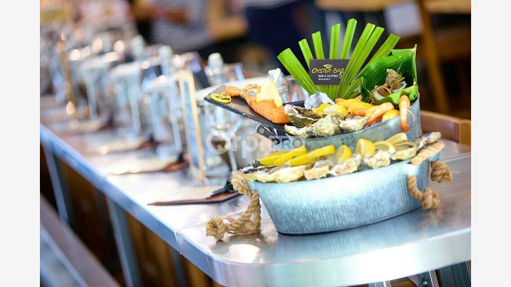 Vente bar à huîtres emplacement premium à Pau