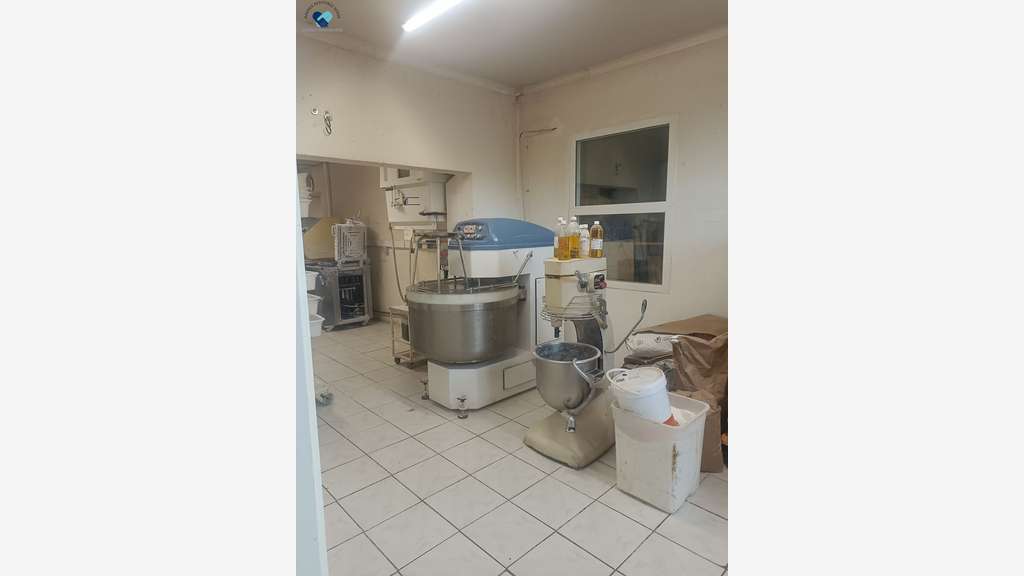 Vente boulangerie viennoiserie atypique à Peyrole
