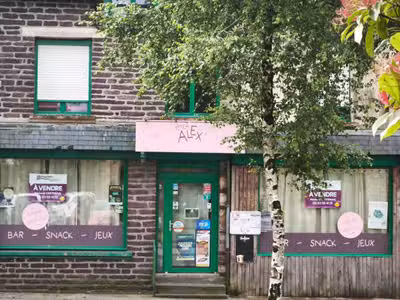 A vendre murs et fonds bar à Plélan Le Grand
