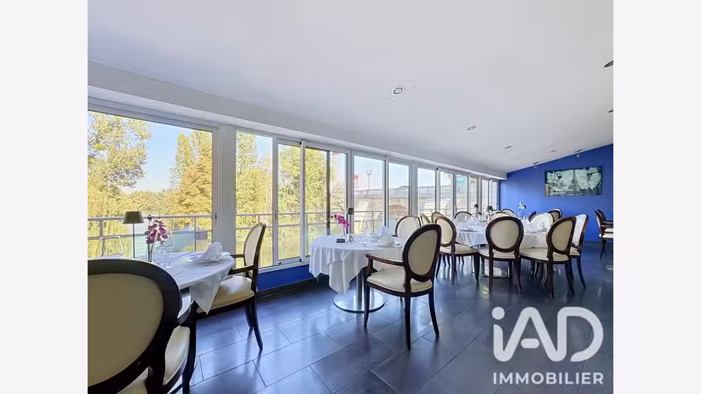 Vente hôtel restaurant 4 **** de 970m² à Poissy