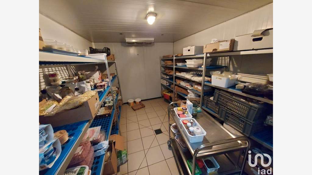 Vente alimentation générale à Pont-de-Poitte