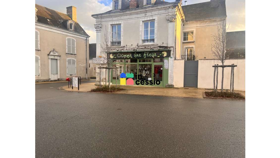 FDC fleuriste à vendre empl central à Pontvallain