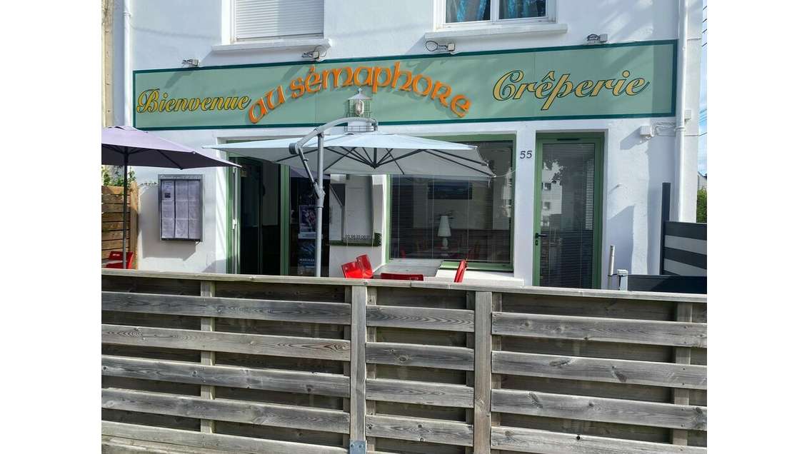 Local 83m² belle visibilité à vendre à Quimper