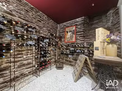 AV murs et fonds restaurant Rennes empl strat