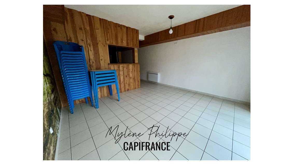 AV murs commerciaux 105m² St-Bonnet-en-Champsaur