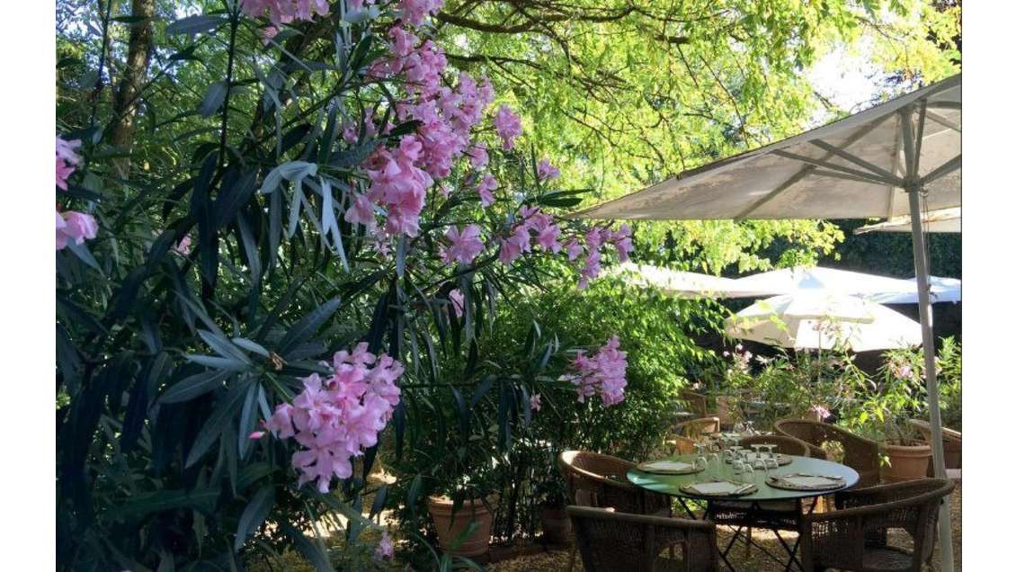 AV murs et fonds restaurant St-Julien-de-Concelles