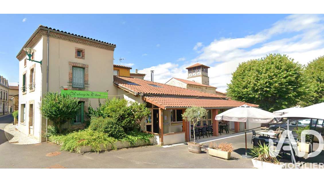 Vente auberge réputée à Saint-Martin-des-Plains