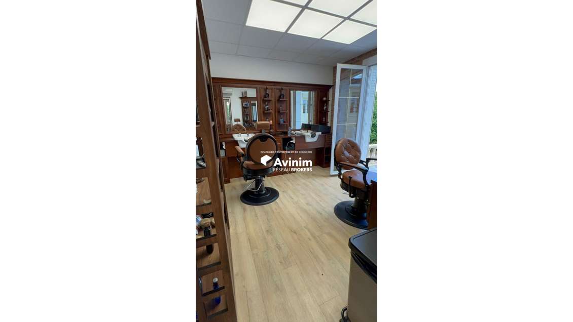 A vendre FDC barber esthétique à Saint-Prix